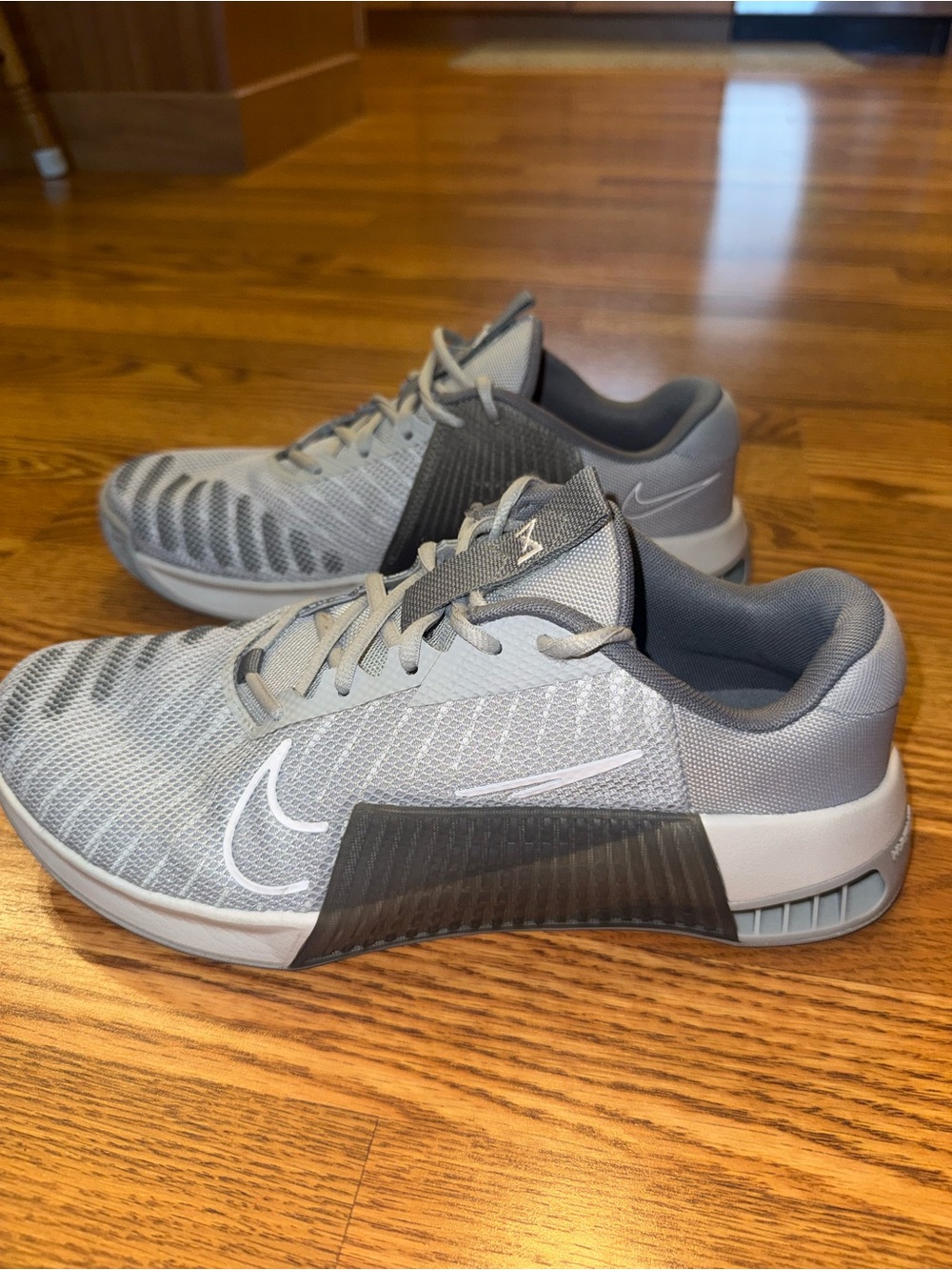 Nike Men’s Metcon 9 Light Smoke Grey CrossFit Workout Athletic Training Shoes 10